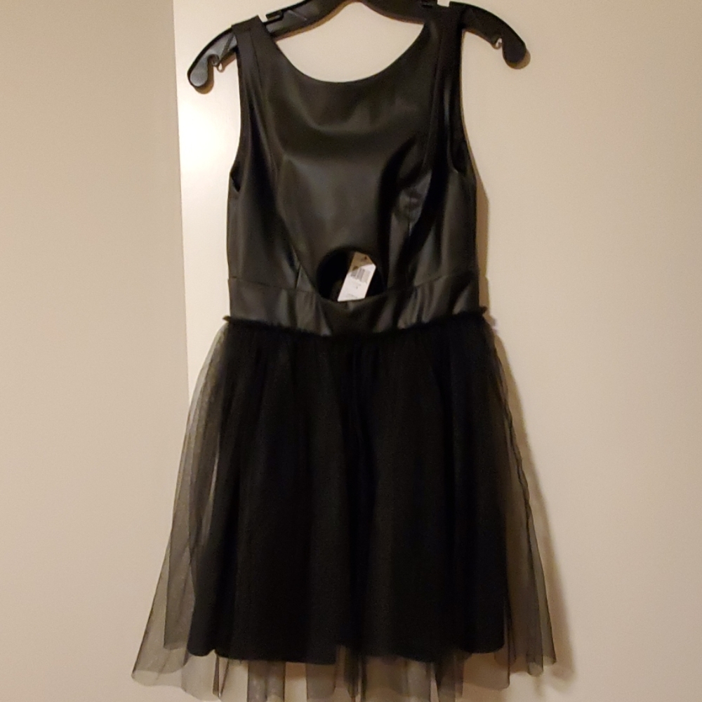 Lil Black Dress